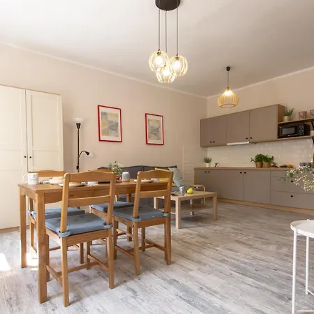 Apartamenty Kdn Na Rysiej Katowice Esterno foto