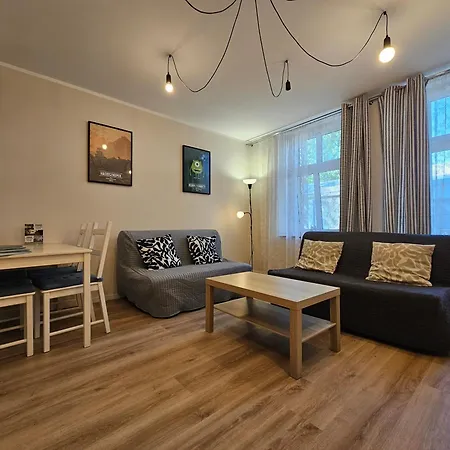 Apartamenty Kdn Na Rysiej Katowice Esterno foto